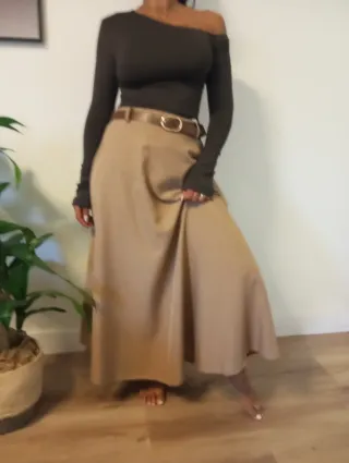 Falda larga camel talla única