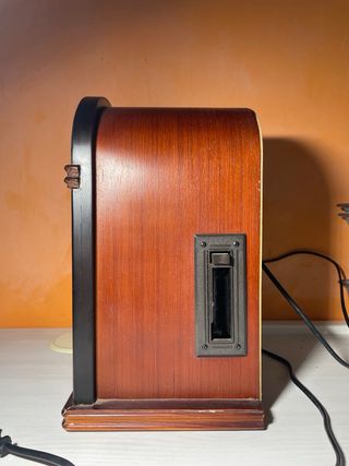 Radio Antigua Madera Marrón y Dorado