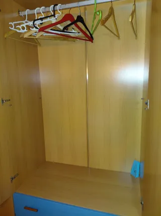 Armario 3 puertas madera