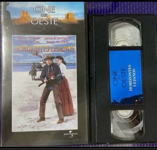 Lotto n. 180 con 10 diversi film VHS