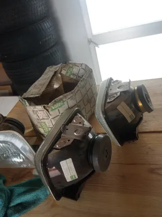 Faro Izquierdo Ford Fiesta MK1