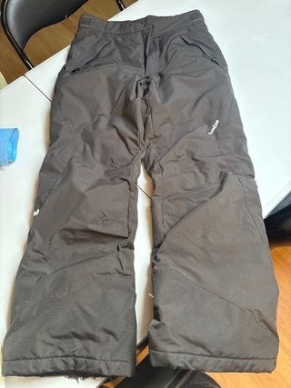 Pantalón de esquí Wedze 12 años.
Bien conservados.