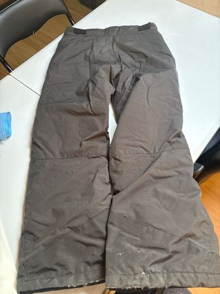 Pantalón de esquí Wedze 12 años.
Bien conservados.