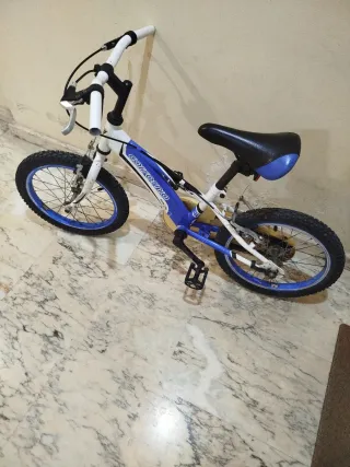 Bicicleta Infantil 16 Azul y Blanca