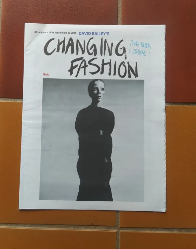 Folleto-guía exposición David Bailey