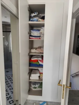 Se realizan trabajos de carpintería y fontanería