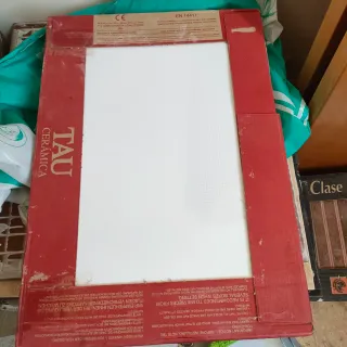 Caja de azulejos Tau Cerámica blancos