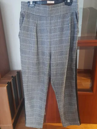 Pantalón elegante cuadros talla S