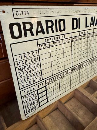 Targa vintage “Orario di lavoro” in lamierino serigrafato anni ’50-’60
