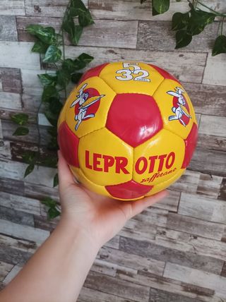 Pallone calcio Leprotto Zafferano pubblicitario