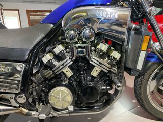 Yamaha VMAX 1200 145CV