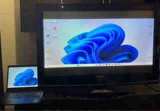 Televisor Samsung 45” Negro