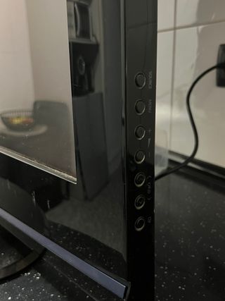 Televisor Samsung 45” Negro