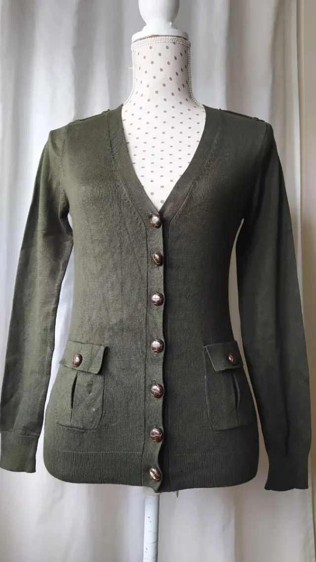 Chaqueta verde caqui punto mujer