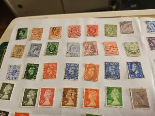 126 Sellos Ingleses Reina Isabel II