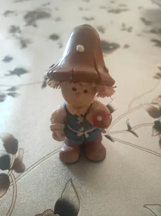 Statuetta fungo decorativa