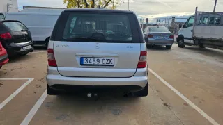 Mercedes-Benz Clase M 2003
