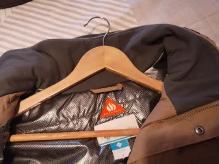 Parka Columbia Marrón