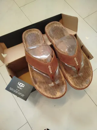 Sandalias UGG Marrones