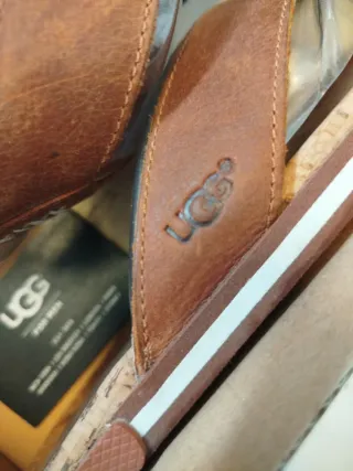 Sandalias UGG Marrones