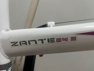 Bicicleta GT 24 Sport Blanca/Morada