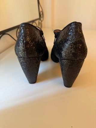 Botines tacón negro terciopelo y lentejuelas
