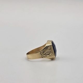 Anillo Sello Oro 18k con Circonita Azul