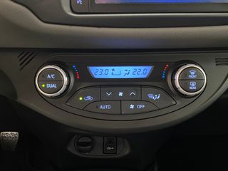 Toyota Yaris Feel! 1.5 110CV Espectacular!!!!!!!!!