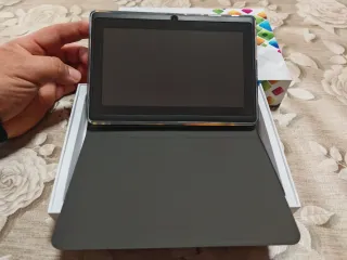 Tablet 7 pollici