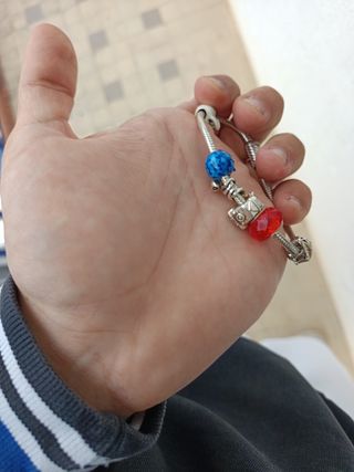 Pulsera Pandora con charms auténtica