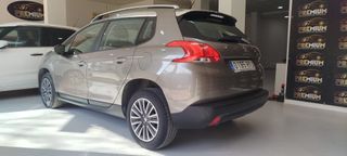 Peugeot 2008 2014 CON TAN SOLO 120000 KILÓMETROS