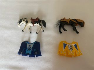 2 Cavalos Playmobil com Acessórios