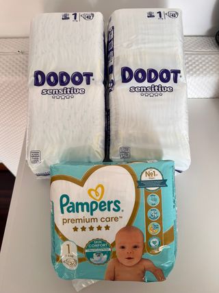Lote 110 Fraldas Dodot + Pampers RN Novas