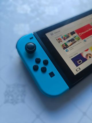 Nintendo Switch con accessori