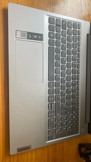 Lenovo IdeaPad 3 Gris/Plateado