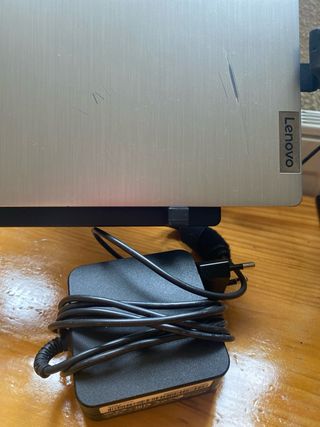 Lenovo IdeaPad 3 Gris/Plateado