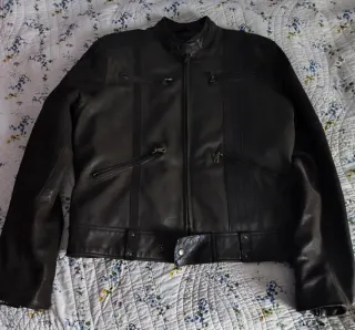  OFERTA.Cazadora Cuero Motero Negra/Marrón