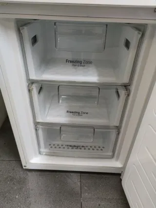 Refrigerador LG 190x60cm A++ no Frost con Garantia