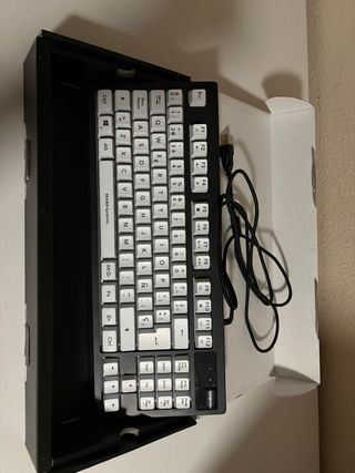 Teclado Mars Gaming MKAX RGB