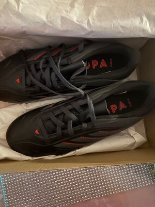 Botas de fútbol Adidas niño sin estrenar