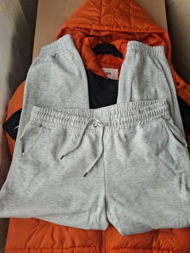 Ropa talla M .8prendas