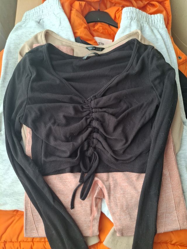 Ropa talla M .8prendas