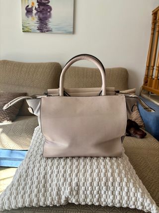 Bolso Parfois elegante en tonos hueso y gris