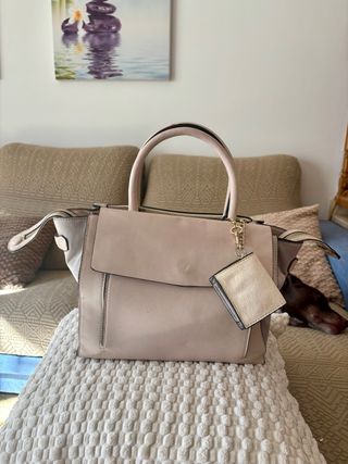 Bolso Parfois elegante en tonos hueso y gris