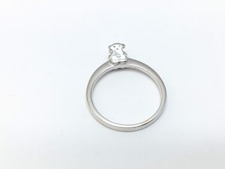 anillo oro 18k con piedra con diamante