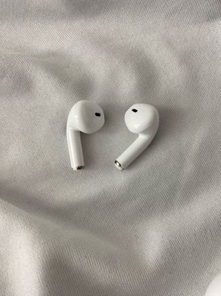 Airpods Pro 6 Blancos con Cable USB-C