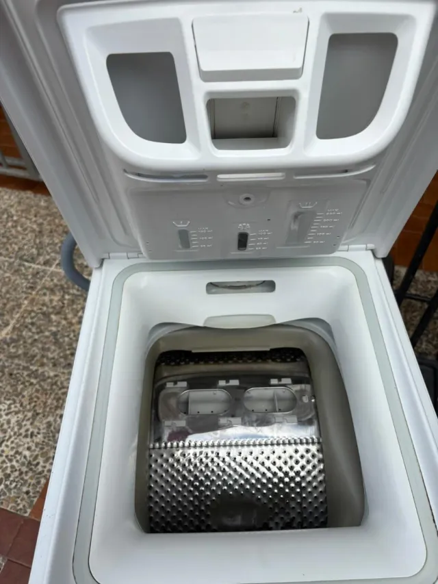 Lavadora Carga Superior Blanca "Indesit"