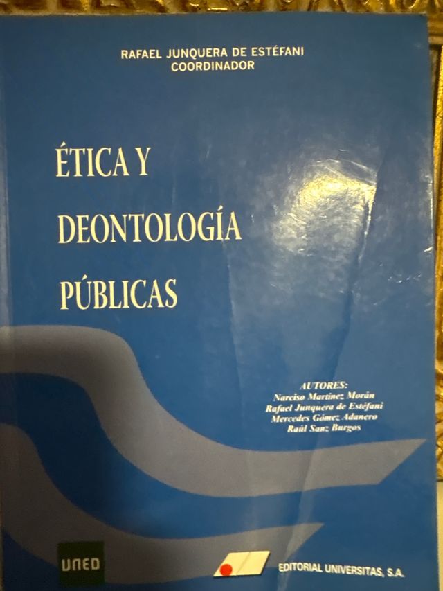 Ética y deontología públicas