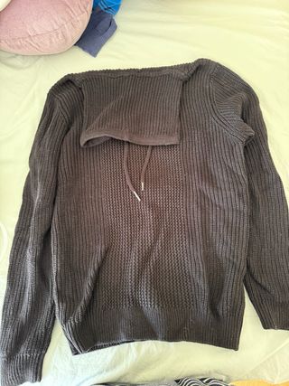 Jersey grueso cuello alto marrón
