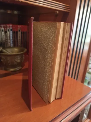 Libro Antiguo Los Caballeros de la Cruz 1916